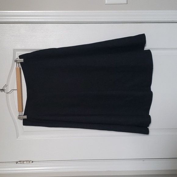 Uniqlo wool blend high waisted flare skirt - Picture 2 of 4